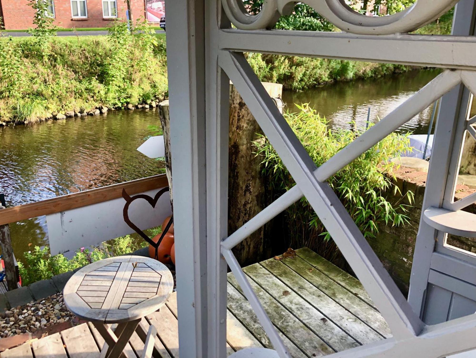 Gaestehaus Kajuete Direkt Am Wasser Friedrichstadt Kültér fotó