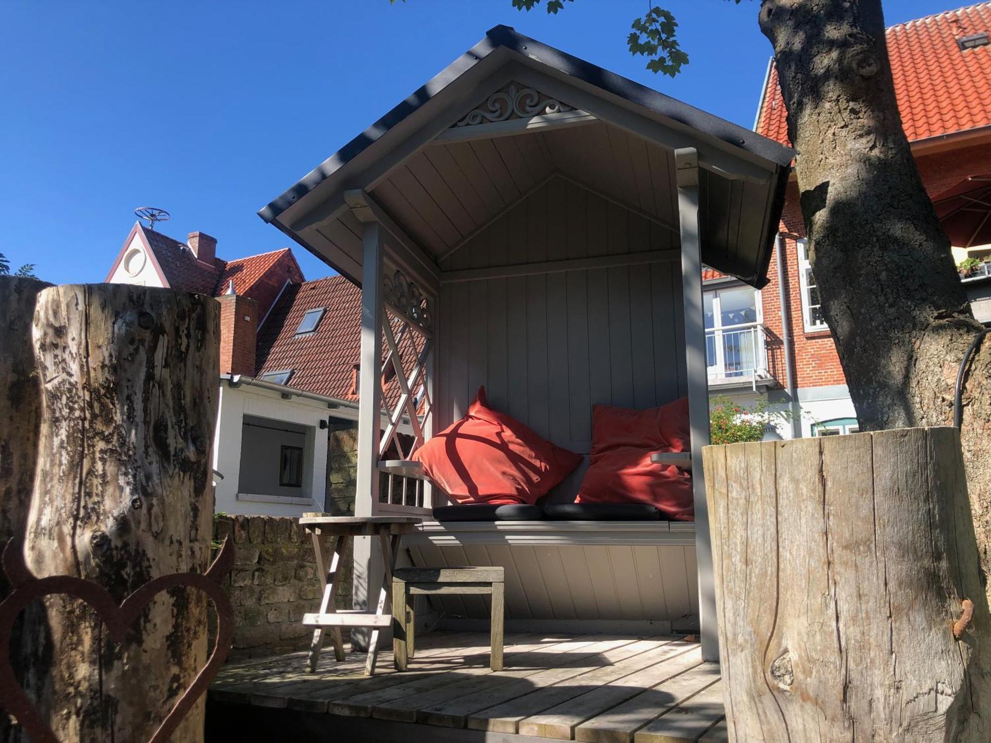 Gaestehaus Kajuete Direkt Am Wasser Friedrichstadt Kültér fotó